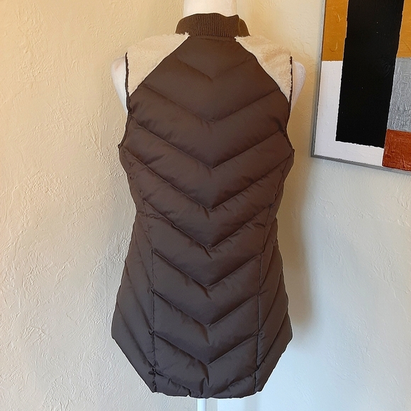 Athleta responsible down Tundra vest - Picture 9 of 11